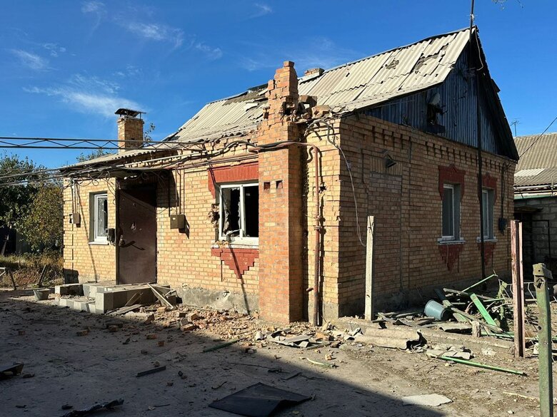 Russians attacked Nikopol with kamikaze drones and heavy artillery 03