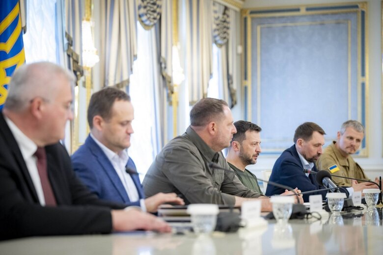 Зеленський зустрівся із конгресменами