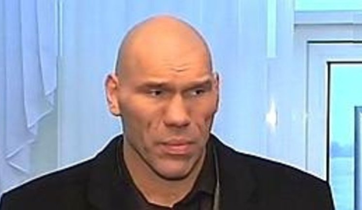 Валуев отказывается боксировать с Виталием Кличко из-за денег. ВИДЕО.