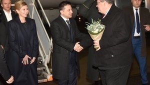 Зеленский начинает визит в Литву - обсудит "нормандскую встреча", евроинтеграцию и реформы. ФОТО