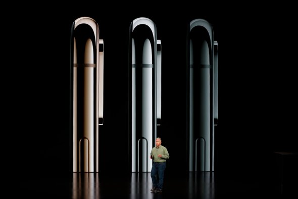 Акции Apple упали после презентации новых iPhone 01