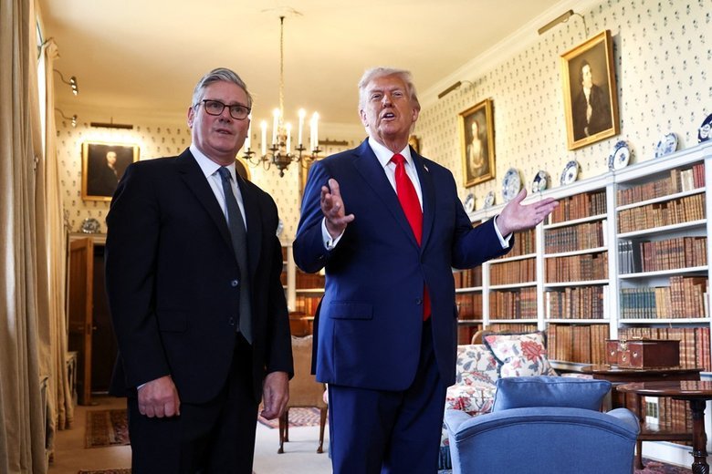 Трамп розпочав зустріч із Кіром Стармером