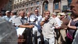 Под Киевсоветом решали судьбу автокооперативов. ФОТОрепортаж