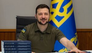 Зеленський провів зустріч із фон дер Ляєн по відеозв’язку: Продемонстрував другу частину заповненої анкети для членства в ЄС. ФОТО