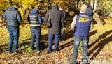 Голова сільради на Чернігівщині упіймався на хабарі 1 тис. дол., - Нацполіція. ФОТО