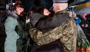Настав час Росії звільнити всіх українських політв'язнів, - посол Великої Британії Сіммонс
