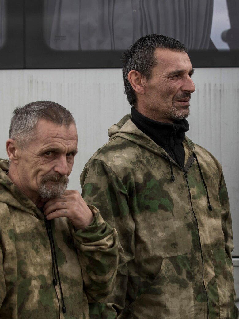 Big Easter exchange of prisoners: Ukraine returned another 130 people (updated) 08