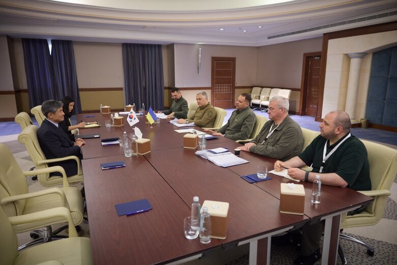 At summit in Saudi Arabia, Yermak held a series of bilateral talks on ensuring Ukraine’s defense capabilities 06