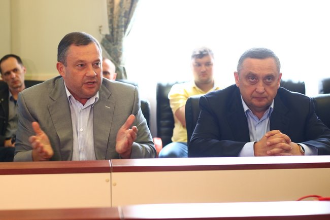 Кому принадлежат крупнейшие солнечные электростанции в Украине 04