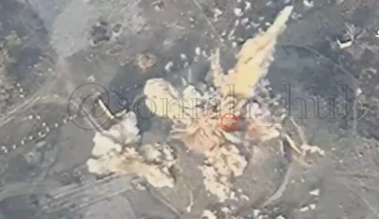 Ukrainian MiG-29 pilot hits Russian army command post near occupied Oleshky in Kherson region with two GBU-62 bombs. VIDEO