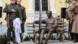 Symon Petliura monument unveiled in Vinnytsia. PHOTOS