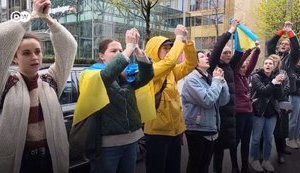 Українці у Берліні вимагали від видання Die Welt не співпрацювати з Овсянніковою. ВIДЕО