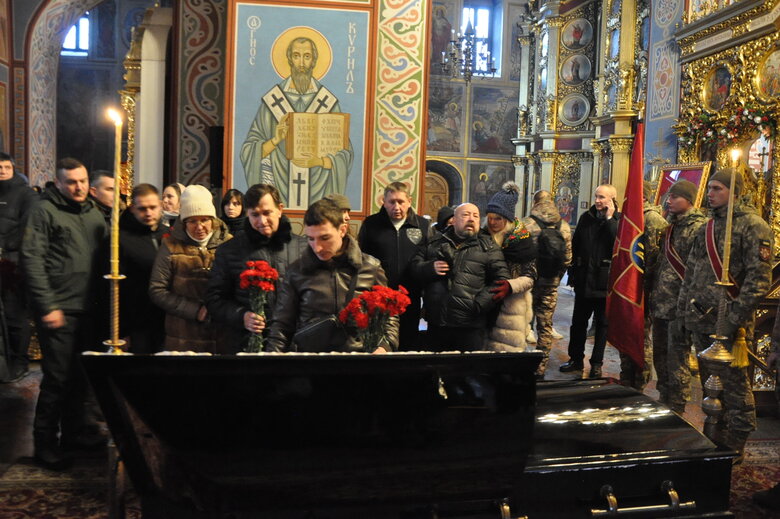 Із загиблим українським воїном Денисом Галушком попрощалися у Києві 31