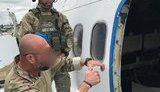 Иструкторы американского спецподразделения SWAT провели учения по освобождению заложников для сотрудников КОРДа. ВИДЕО+ФОТОрепортаж