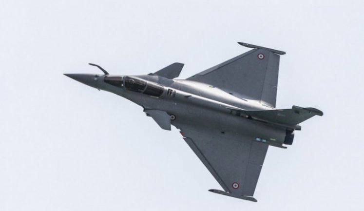 Украина заказывает 100 французских истребителей Rafale, - Зеленский (обновлено)