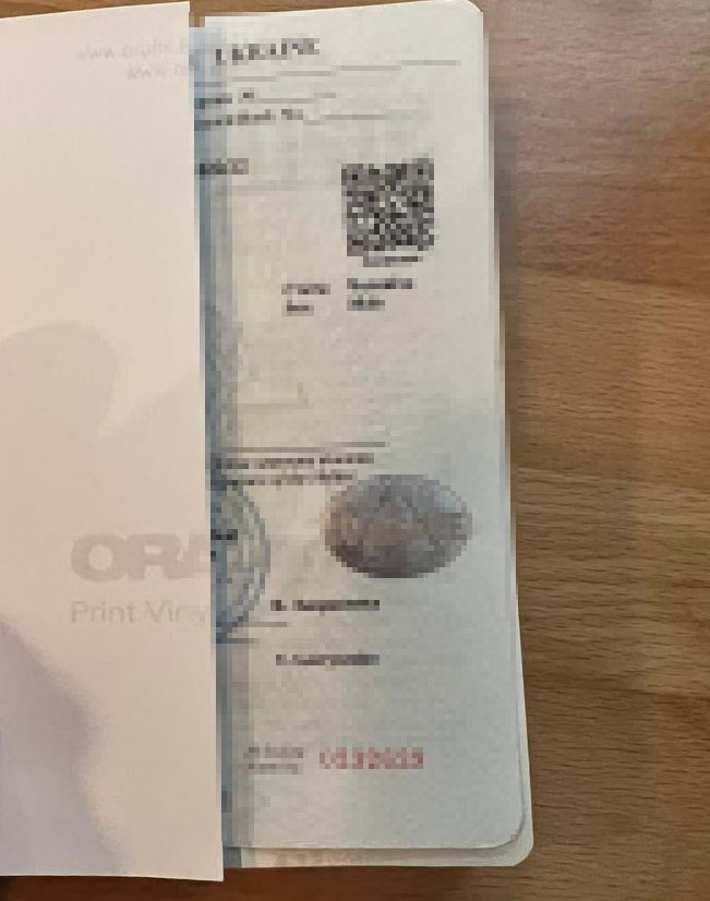 Хабарник в Одесі вистрибнув з вікна, тікаючи від силовиків 04 Хабарник в Одесі вистрибнув з вікна, тікаючи від силовиків 04