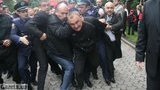 Националисты подрались с коммунистами из-за красных флагов в Тернополе. ФОТОрепортаж