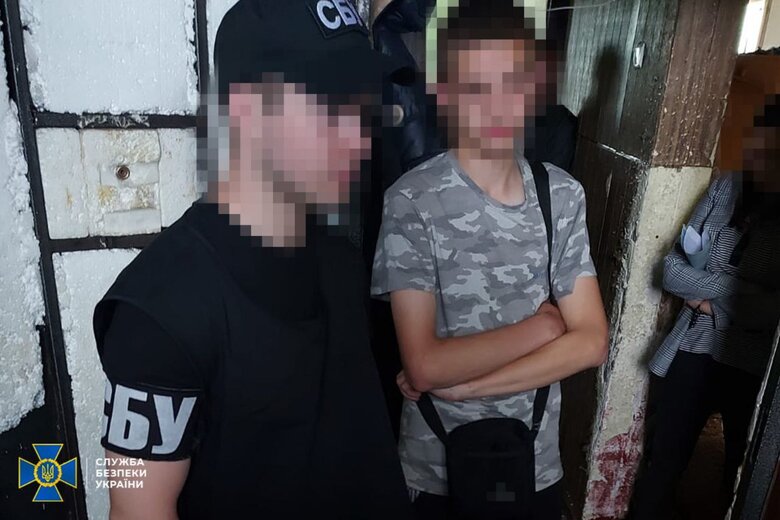 Затримано чоловіків, які підпалили авто ТЦК у Дніпрі