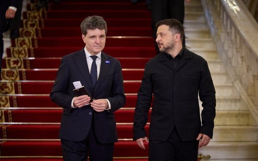 Зеленський запропонував президенту Румунії Дану співпрацю у форматі Drone Deal