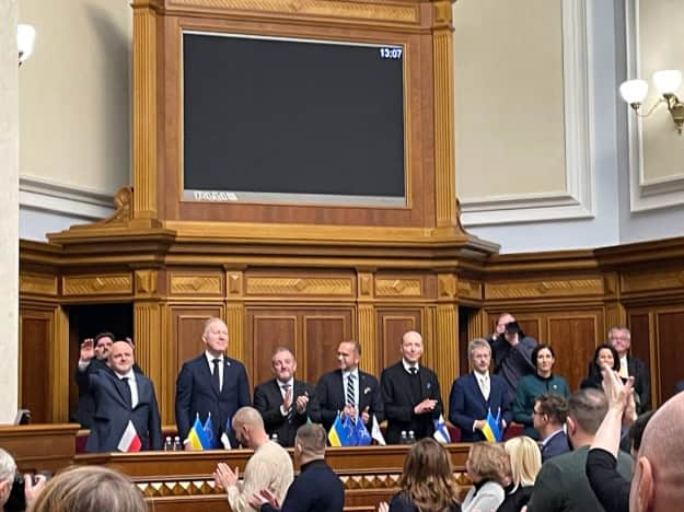 Спикеры парламентов стран ЕС выступили в Раде и обсудили с Зеленским усиление поддержки Украины 01