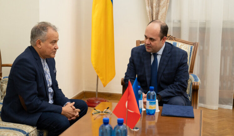 Україна запросила Туніс приєднатися до просування та підтримки Формули миру