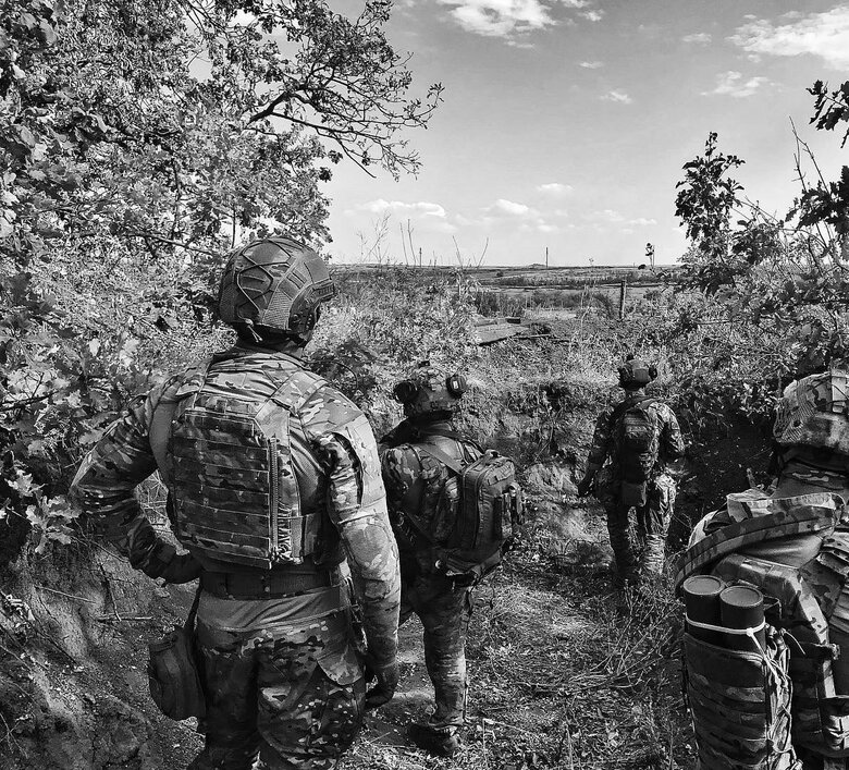 Спочатку в мене було відчуття, що до осені все закінчиться. А зараз розумію, що затягнеться надовго, - боєць ССО 05 Спочатку в мене було відчуття, що до осені все закінчиться. А зараз розумію, що затягнеться надовго, - боєць ССО 05