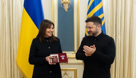 Зеленський зустрівся з очільницею Парижа Ідальго