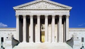              Как можно судится в США против РФ? Аспект иммунитета