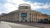 Оккупанты разрушили здание старейшего кинотеатра Чернигова. ВИДЕО