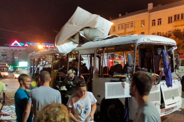 Вибух в автобусі Воронежа: постраждали 12 осіб 03 Вибух в автобусі Воронежа: постраждали 12 осіб 03