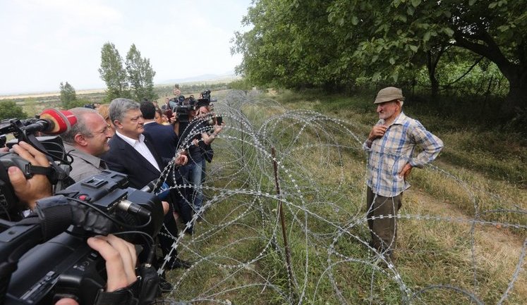 В України та Грузії є спільний агресор - РФ. Нам потрібна єдність і солідарність усього світу, щоб звільнити свої території від окупації, - Порошенко. ФОТОрепортаж