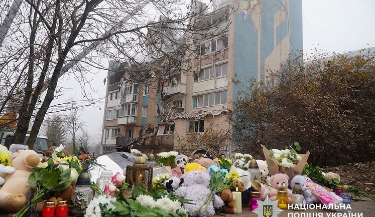 Кількість загиблих від удару РФ по будинку в Тернополі зросла до 31: з-під завалів дістали тіла жінки та двох дітей. ФОТОрепортаж