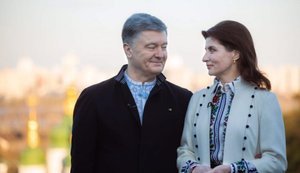 Подружжя Порошенків поділило між собою майно на 17 мільярдів. Хто що отримав?