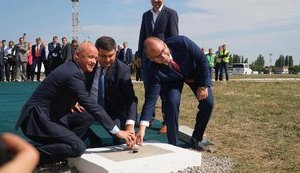В Одессе открыли строительство новой взлетно-посадочной полосы аэропорта