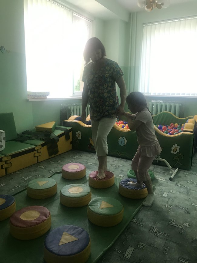 Якщо наше відділення не отримає фінансування, в першу чергу постраждають діти 04