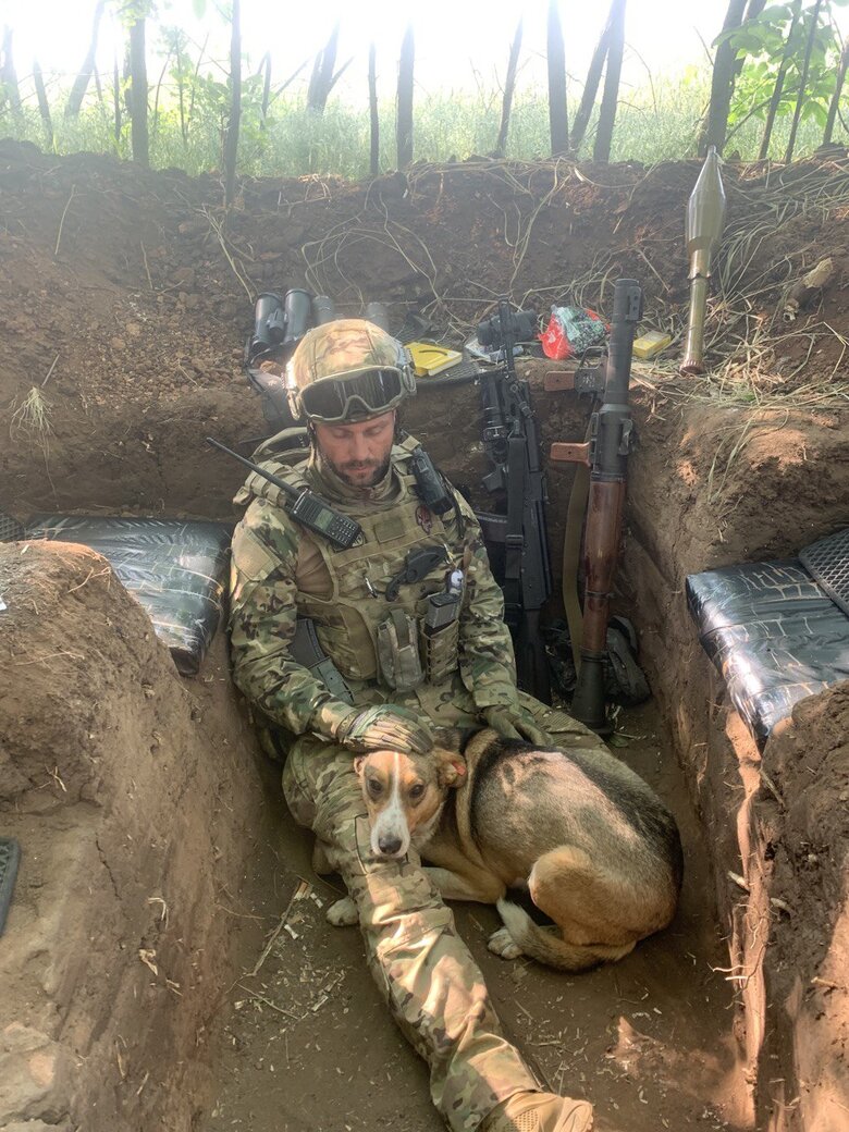 Військовослужбовець Олександр Хаджинов: Кожен, хто прийде до нас зі зброєю в руках, має тут просто здохнути 02