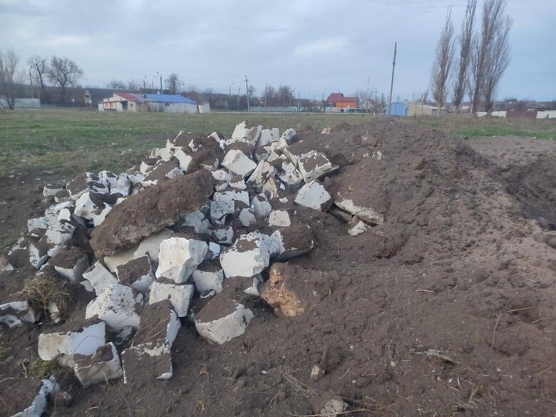 Наслідки ракетного удару по Запорізькому району 06