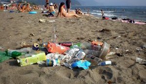 Оккупанты собираются к лету открыть в Крыму 460 пляжей