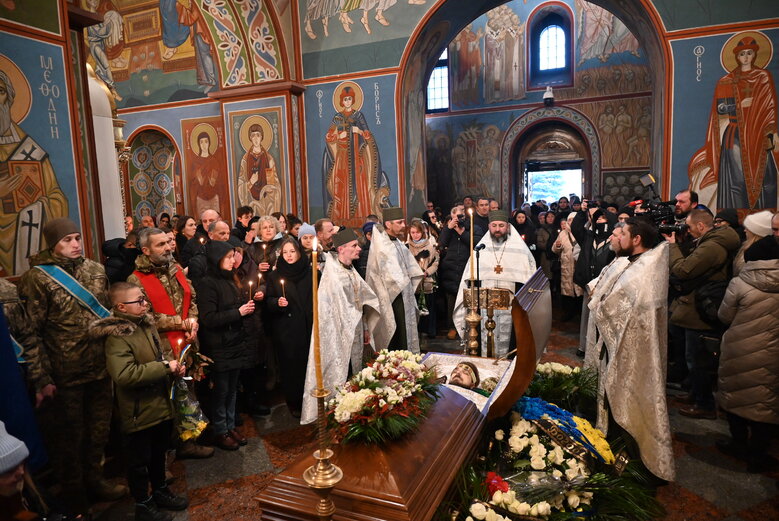 Farewell to warrior and poet Maksym Kryvtsov was held in Kyiv 03