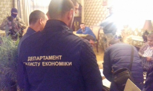 Полиция пресекла масштабное производство фальсифицированного алкоголя, - Аваков 04