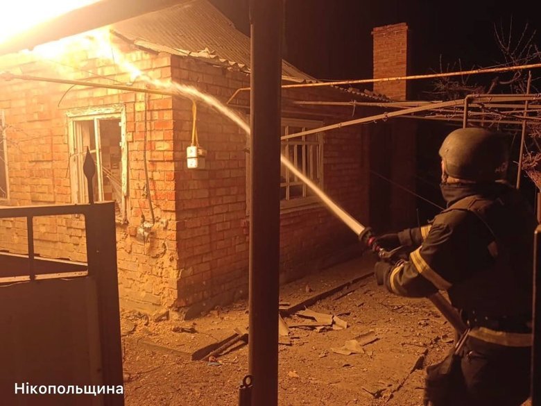 Понад 30 атак за добу: ворог обстріляв три райони Дніпропетровщини