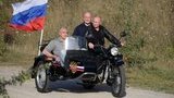 Путін привіз на мотоциклі Аксьонова та Развожаєва на байк-шоу в окупований Севастополь. ФОТО