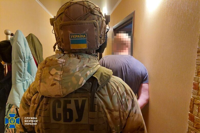 Російського агента, який шпигував за позиціями ППО та блокпостів на Черкащині, засудили до 15 років тюрми, - СБУ 03