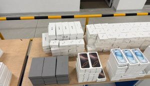 Техніка Apple на 35 млн грн у днищі авто: викрито масштабну спробу контрабанди, - ДПСУ. ВІДЕО+ФОТОрепортаж