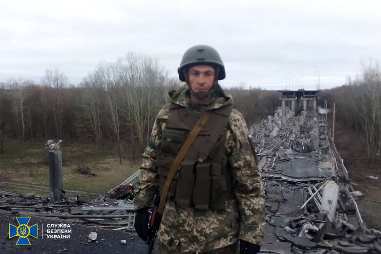 After saying Glory to Ukraine!, Russians shot dead Oleksandr Matsiyevsky - SSU 02