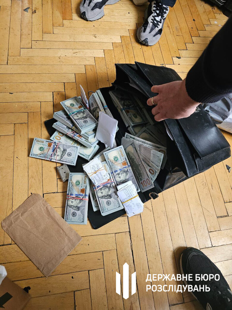 Повідомлено про підозру керівництву Нижньодністровської ГЕС