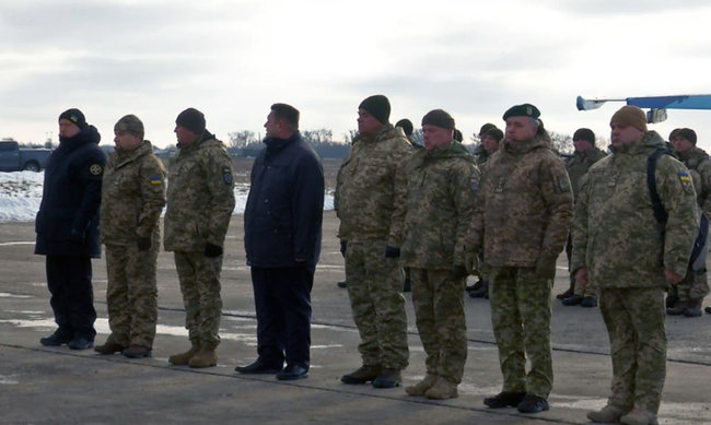 Десантні підрозділи перекинуто на російсько-український кордон 04
