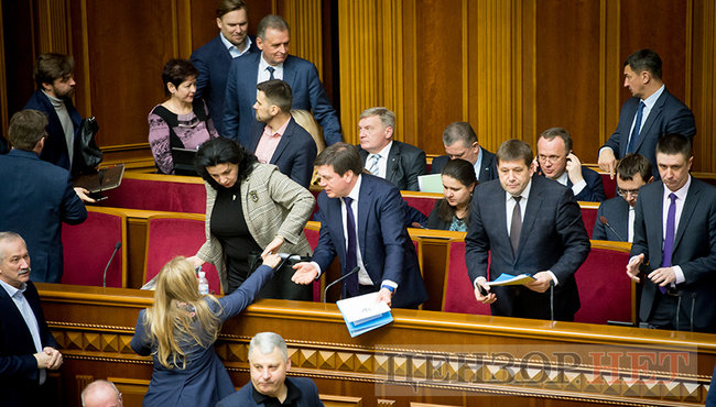 Розмова Шухевича і Шурми, Власенко в гостях у БПП і порожня сесійна зала, - робочий день у Раді 1 березня 08