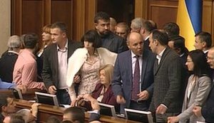 Rada members brawl in sessions hall, block rostrum. VIDEO