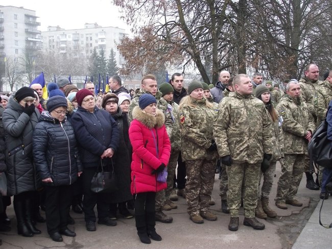 С воином 58-й ОМПБр Антоном Хобой, погибшим 26 января на Донбассе, простились в Шостке 18